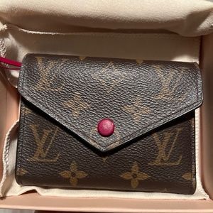 Louis Vuitton Victorine Wallet